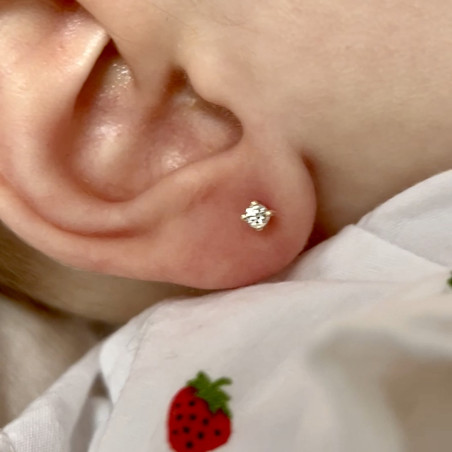 Diamant mic, 3 mm - Cercel aur alb 14K ! SE VINDE LA BUCATA !