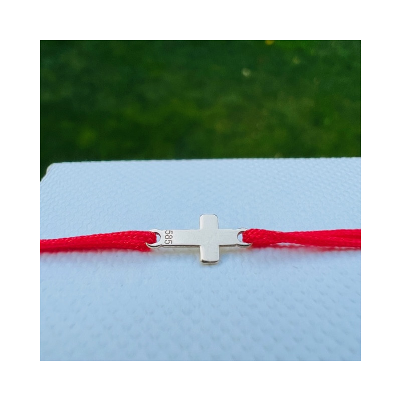 Pandant Cruciulita, 10 mm - aur galben 14K pe bratara snur